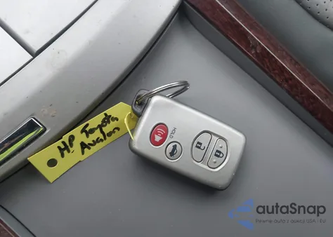 2008 Toyota Avalon Limited z USA, uszkodzony, nr VIN 4T1BK36BX8U293290